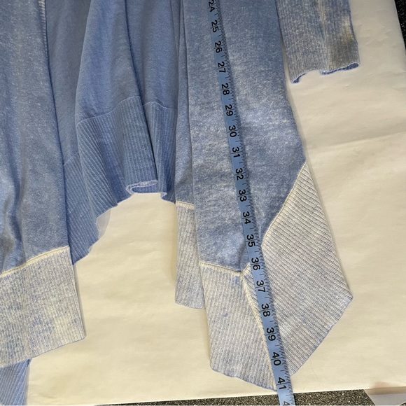 BLANC NOIR huntress cardigan in ballad blue M 100% cotton thumb holes - Picture 10 of 10